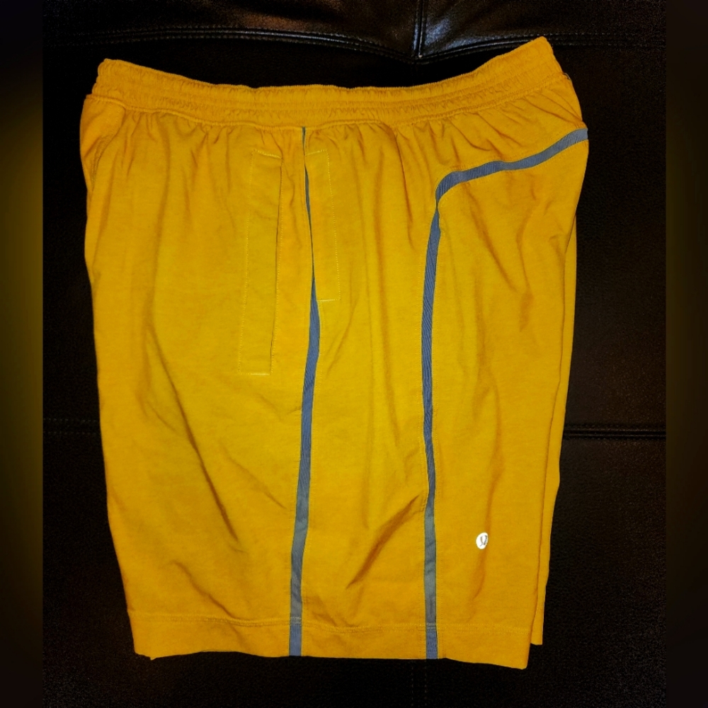 Lululemon shorts with liner